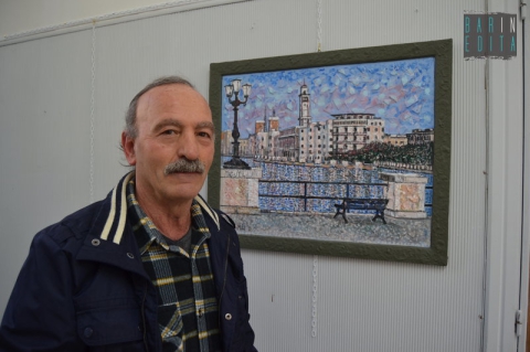 Antonio, il netturbino-pittore: recupera i rifiuti e ridisegna la citt�